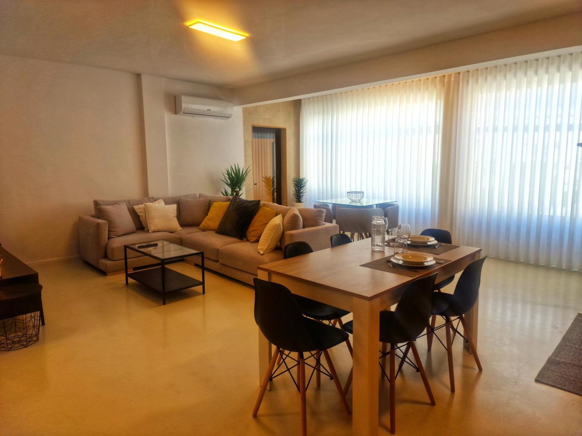Firstfloorby22 * Matosinhos (Porto)